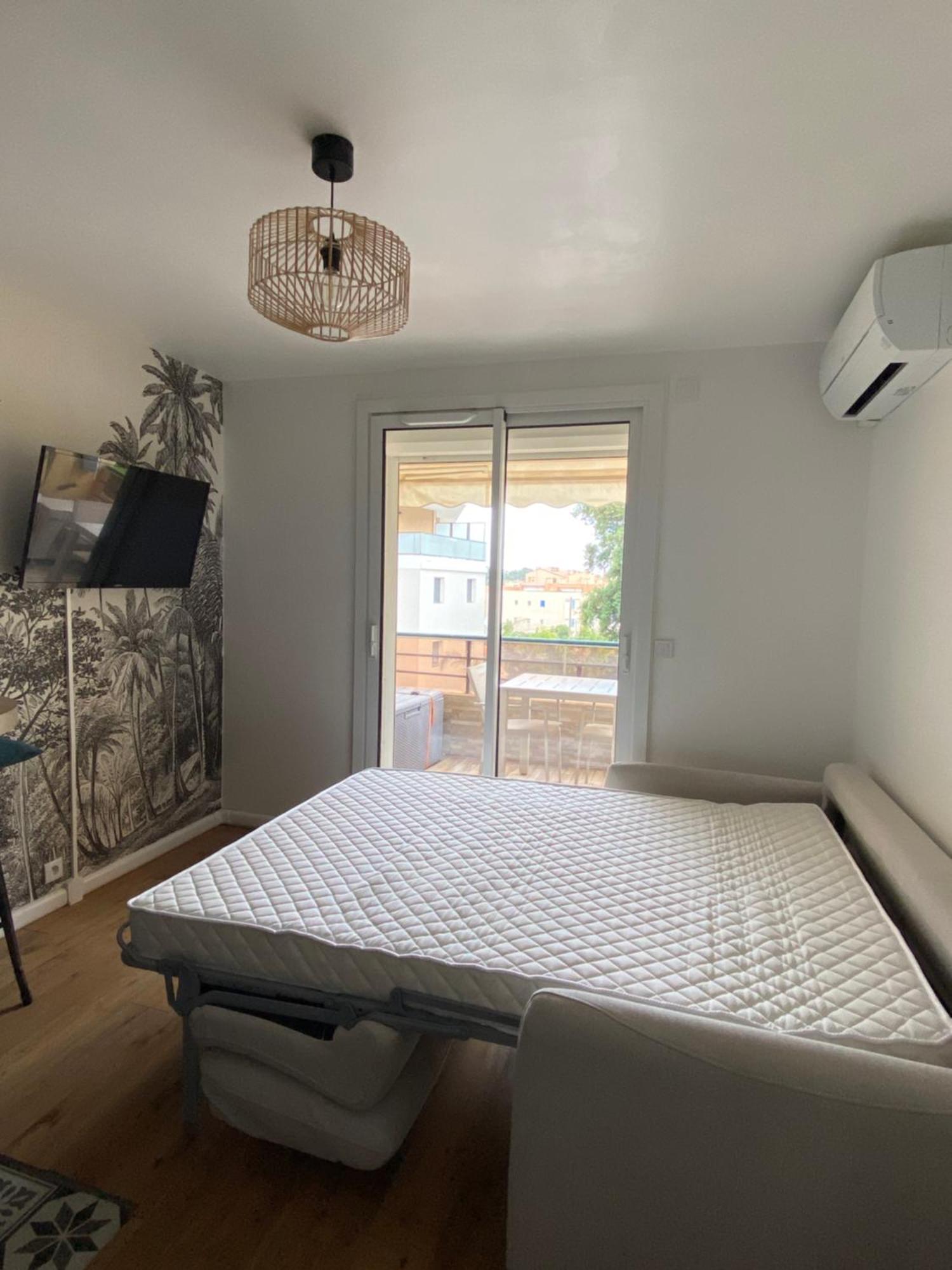Studio 150 M De Plage Golfe De Saint-Tropez Cavalaire-sur-Mer Exterior foto